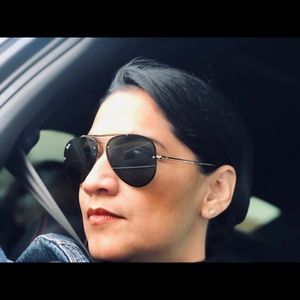 Meet your Posher, Maricela